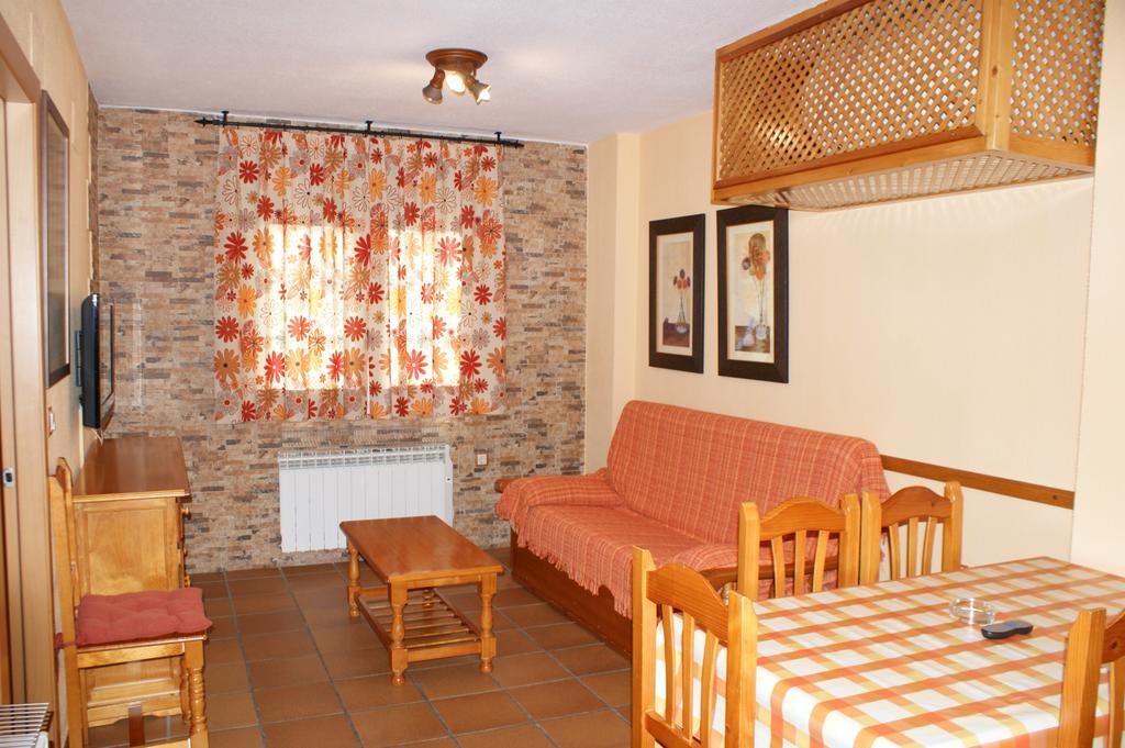 Apartamentos Sierra Nevada Welcome מראה חיצוני תמונה